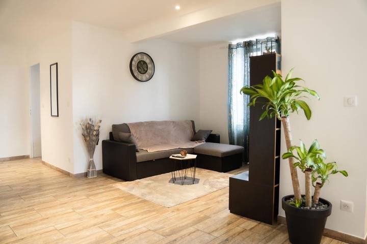 Gîte pour 6 personnes, avec jardin et vue à Le Creusot - 4