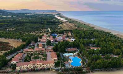 Camping für 5 Personen, mit Pool und Terrasse auf Sardinien