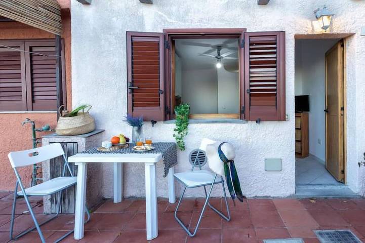 Appartement de vacances pour 4 personnes, avec piscine et jardin