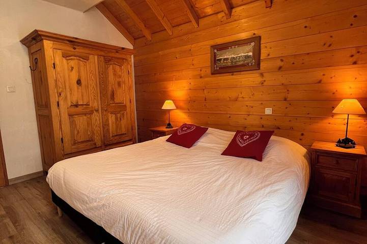 Chalet pour 12 personnes, avec balcon à Albiez-Montrond - 3
