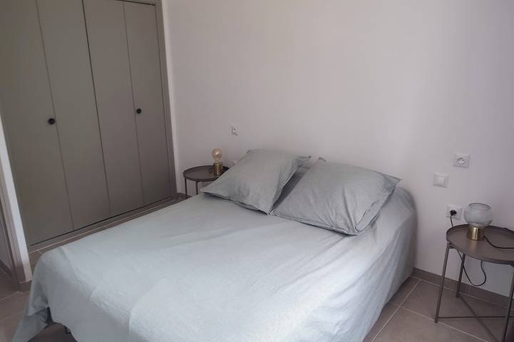 Location de vacances pour 6 personnes, avec piscine et jardin à Saint-Victor-la-Coste - 3
