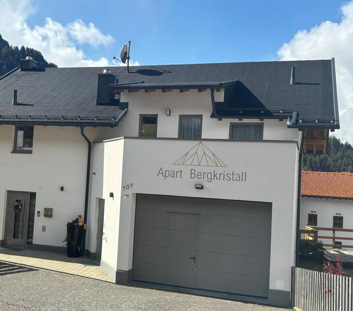 Ganze Wohnung, Apart Bergkristall in Nauders: Gemütliche Ferienwohnung am Reschenpass in Nauderer Berge, Nauders