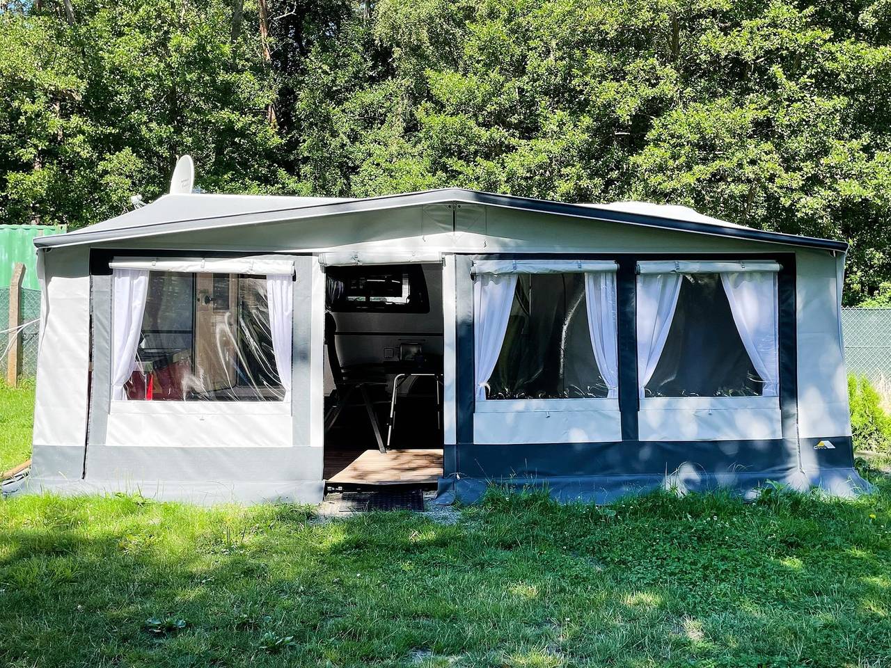 Woonwagen voor 4 personen met terras in Heringsdorf, Usedom