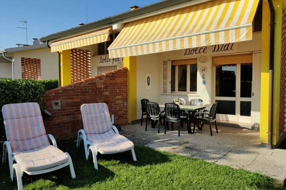 Casa Sulla Spiaggia per 6 Persone in Caorle, Provincia di Venezia