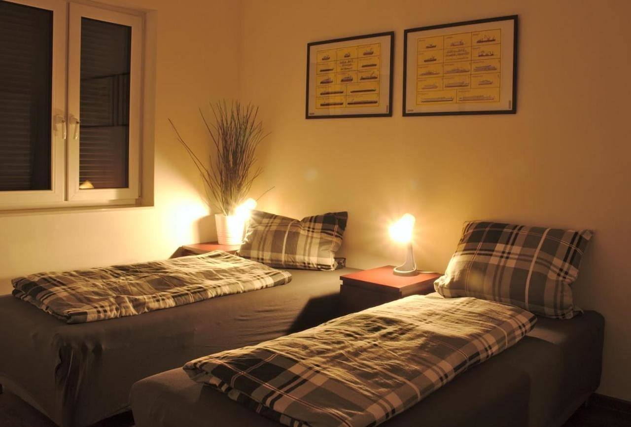 Ganze Wohnung, Three-Bedroom Apartment in Schönebeck (Elbe), Elbe-Börde-Heide