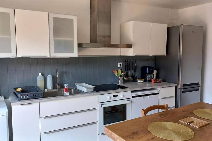 Gîte pour 4 personnes, avec Balcon et Vue à Joux - 4