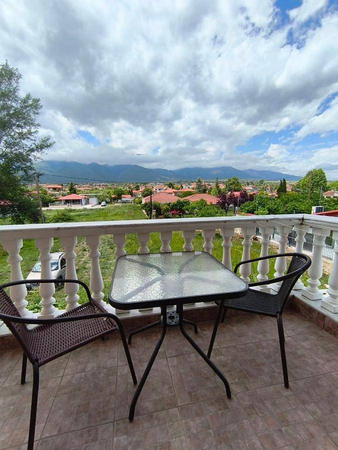 Ferienwohnung für 2 Personen, mit Terrasse und Garten sowie Ausblick - 1