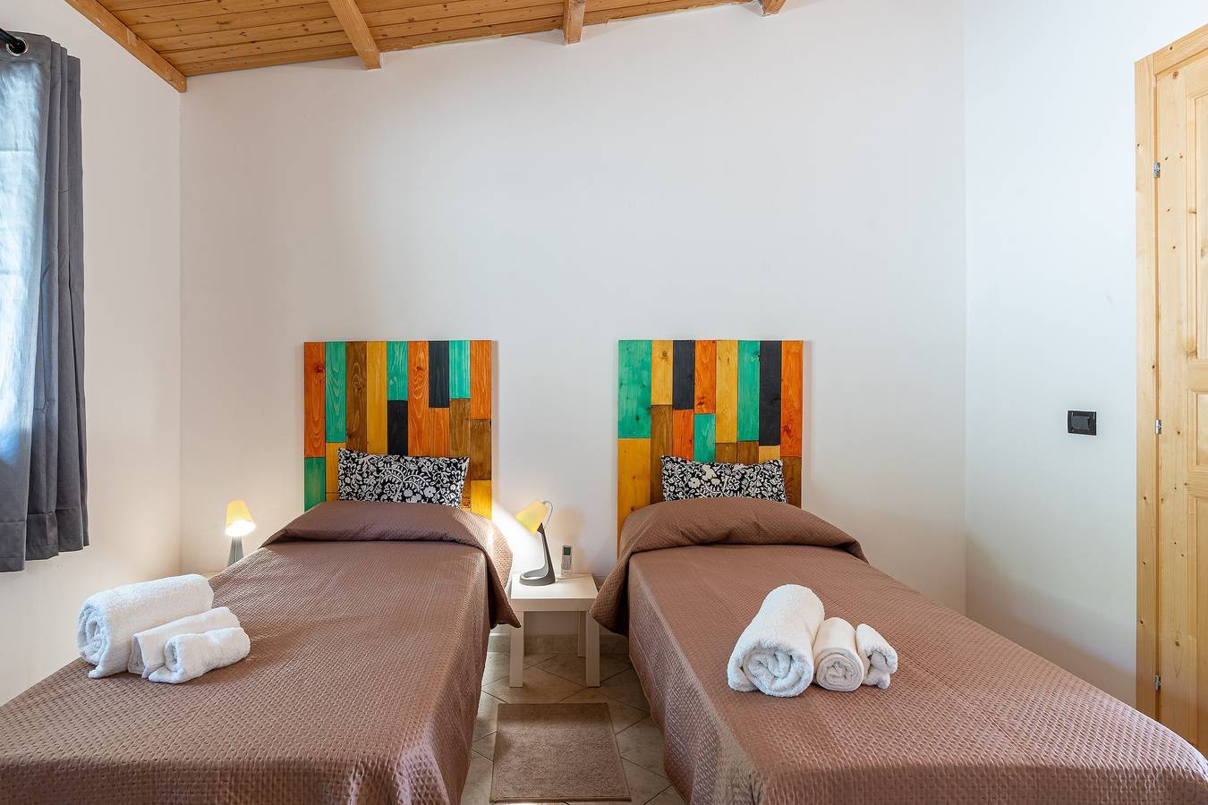 Studio entier, Studio 'Mandarino - Fiumara Val Di Noto' avec vue sur la montagne, Wi-Fi et climatisation in Noto, Région de Noto