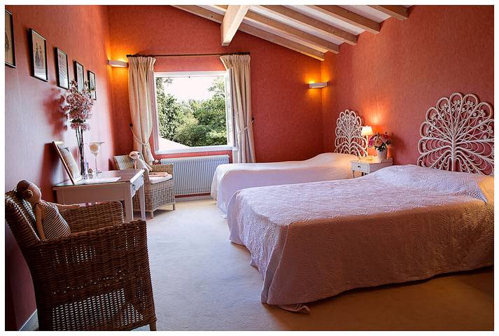 Chambre d’hôte pour 3 personnes, avec piscine et jardin au Pays basque - 3