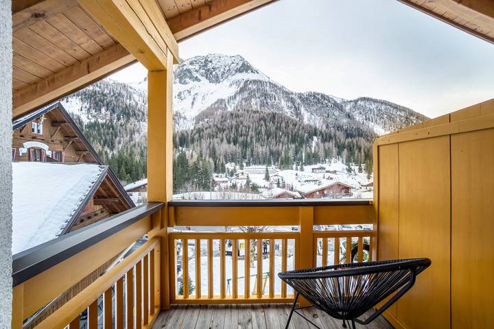 Appartamento intero, Appartamento "Mountain Residence Kasern Nr 3" con vista sulle montagne, giardino e Wi-Fi in Casere (Predoi), Predoi