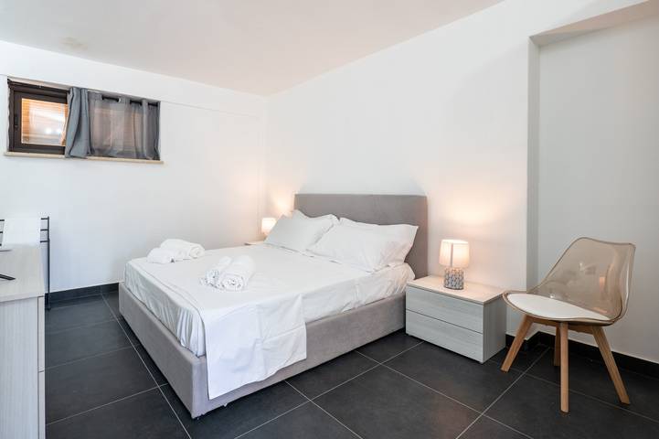 Room 'Altavilla 2' with Shared Garden and Air Conditioning in Torre Colonna-Sperone, Altavilla Milicia