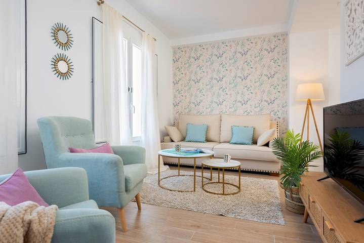 Ganze Wohnung, Ferienwohnung für 5 Personen mit Balkon in Casco Antiguo, Sevilla