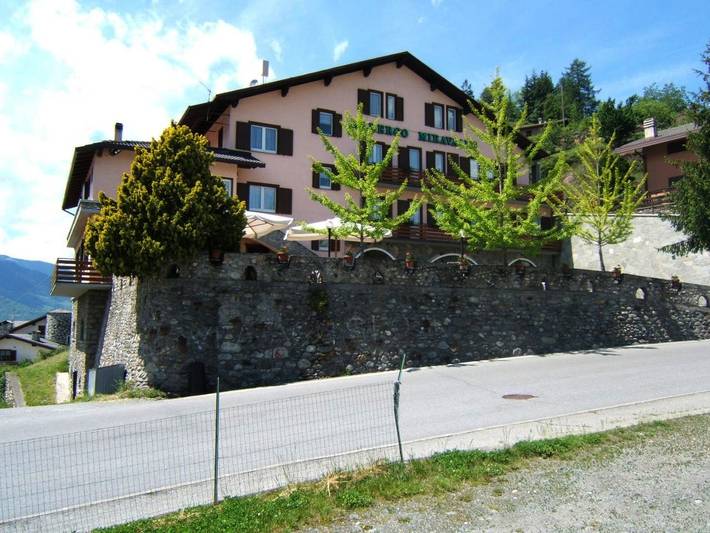Hôtel pour 4 personnes, avec jardin et vue à Teglio - 3