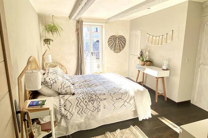 Location de vacances pour 4 personnes, avec jardin dans Office De Tourisme D Uzes - 2