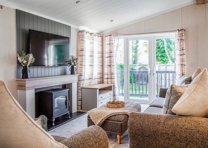 Lee View Lodge in Broxbourne, Hertfordshire