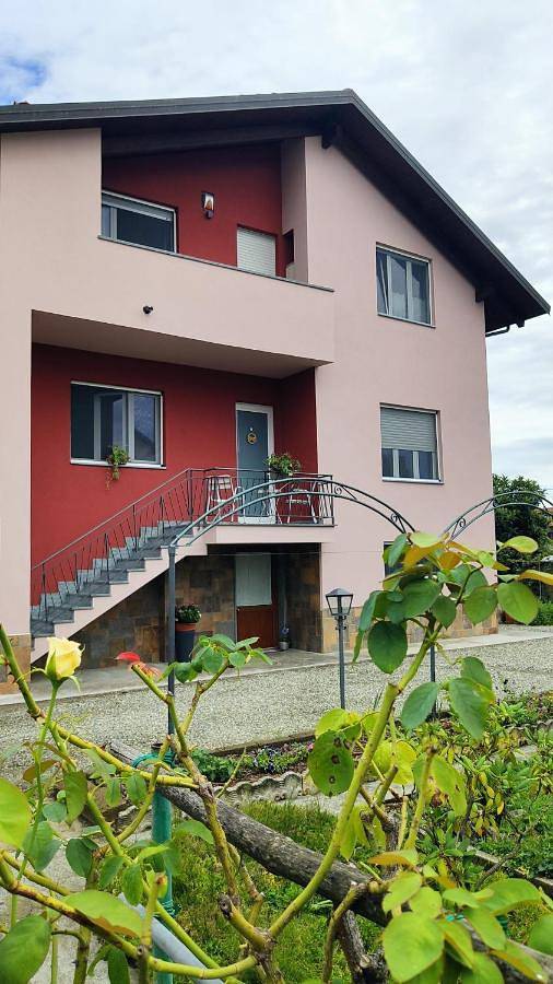 Villa Fiorita in San Maurizio Canavese, Canavese