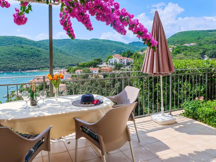 Ferienwohnung für 4 Personen, mit Balkon in Rabac