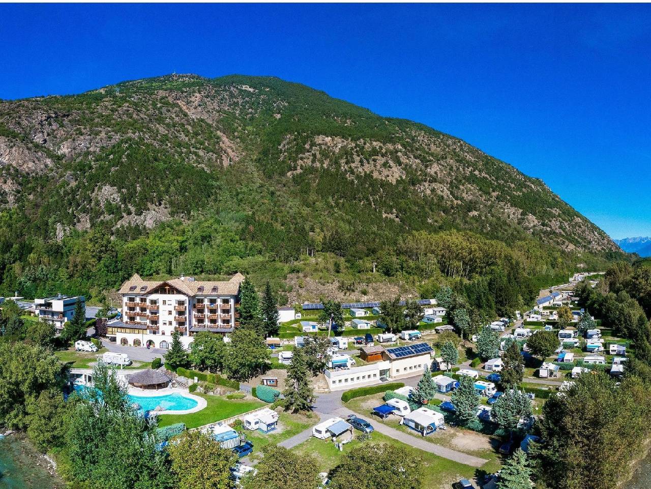 Ganze Ferienwohnung, Camping Latsch an der Etsch - Stellplatz in Latsch, Nationalpark Stilfser Joch
