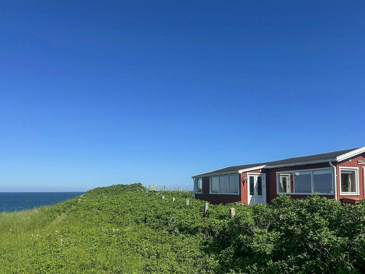 Holzhaus mit Panoramablick auf das Kattegat in Hundested, Kattegat Küste