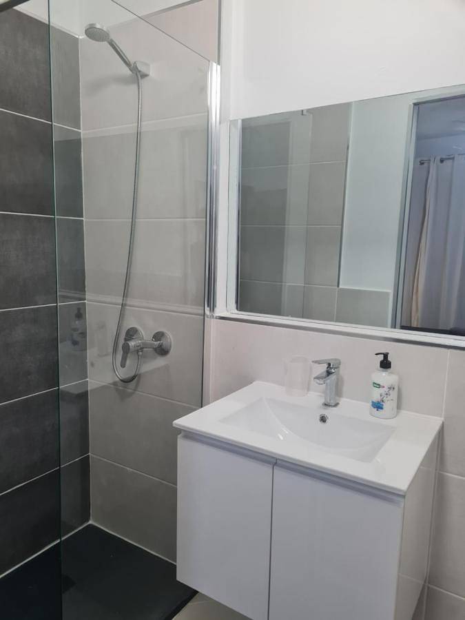 Appartement entier, Twin Room with Shared Bathroom in Adeje, Tenerife du Sud