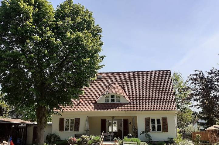 Cottage für 9 Personen, mit Garten - 1