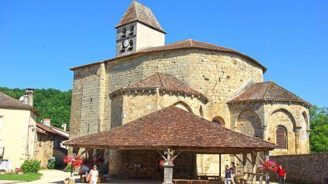 Location de vacances pour 7 personnes, avec terrasse et jardin à Saint-Jean-de-Côle - 3