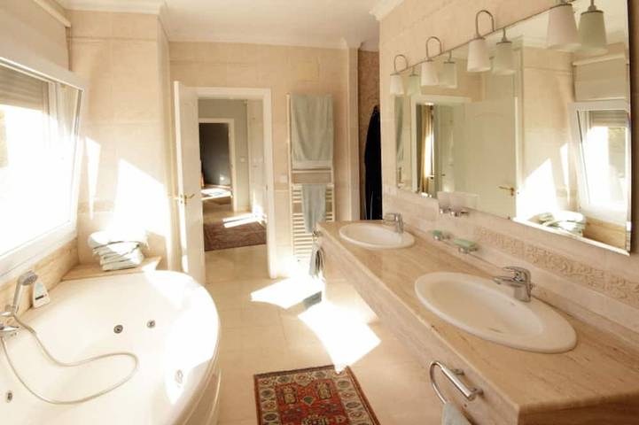 Villa für 10 Personen, mit Garten und Whirlpool in Calpe - 4