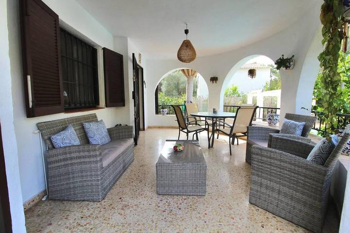Ferienhaus für 6 Personen, mit Pool und Balkon sowie Garten in Altea - 3