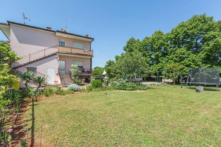 Apartamento de vacaciones para 4 personas, con jardín y terraza - 1