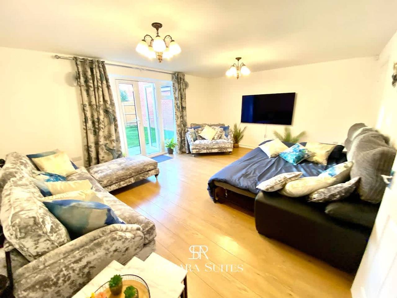 20 Off Spacious 4Br Contractor Home Parking in Warwickshire