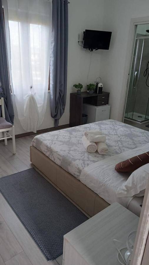 Maison d’hôte pour 2 personnes, avec vue et terrasse à San Teodoro - 2