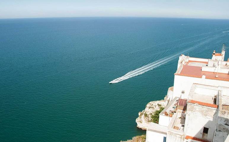 Location de vacances pour 2 personnes, avec terrasse et vue à Peschici - 3