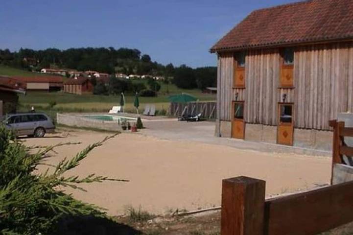 Gîte pour 5 personnes, avec terrasse et piscine à Coux-et-Bigaroque - 4