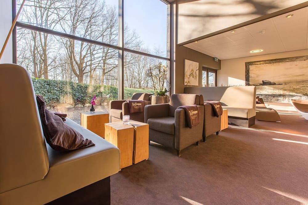 Relaxing Escape Near Attractions with Indoor Pool and Parking in Bergen op Zoom, Nordbrabant