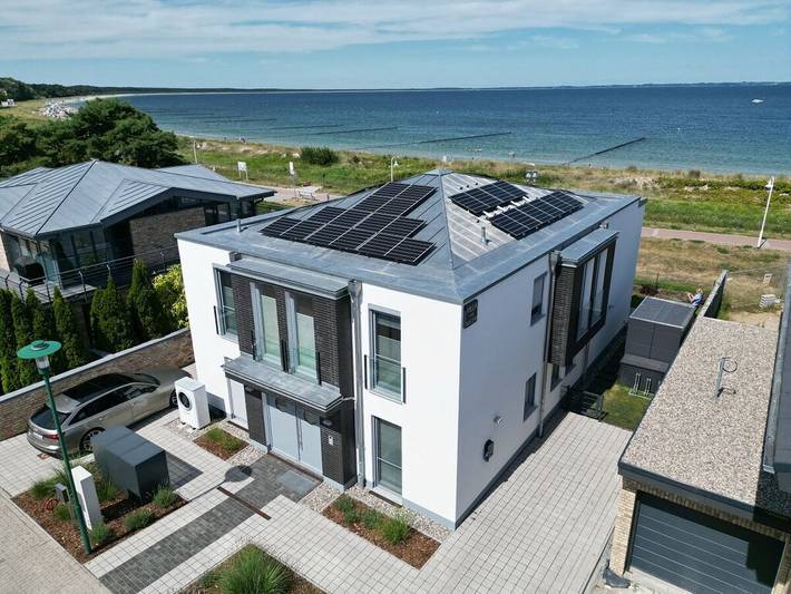 Ferienhaus mit Meerblick für 6 Personen, mit Sauna und Balkon