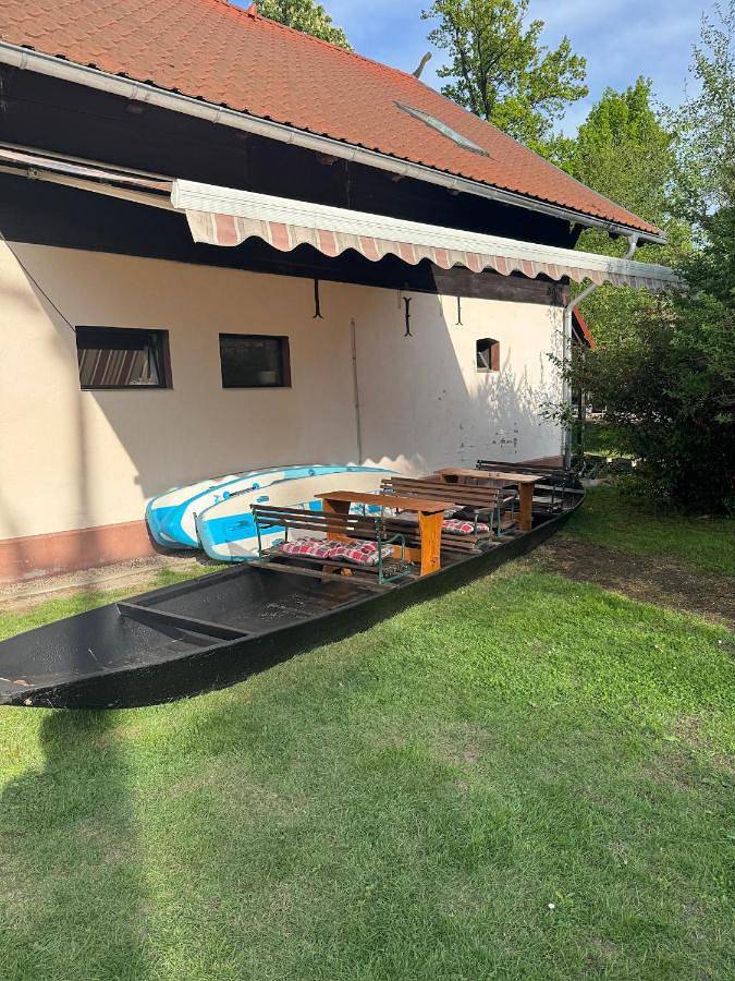 Pension Unter der 250 jährigen Eiche - Lehde Zentrum in Lehde, Lübbenau