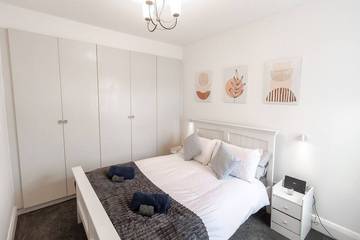 Apartment for 5 People in Bromley, London, Photo 4