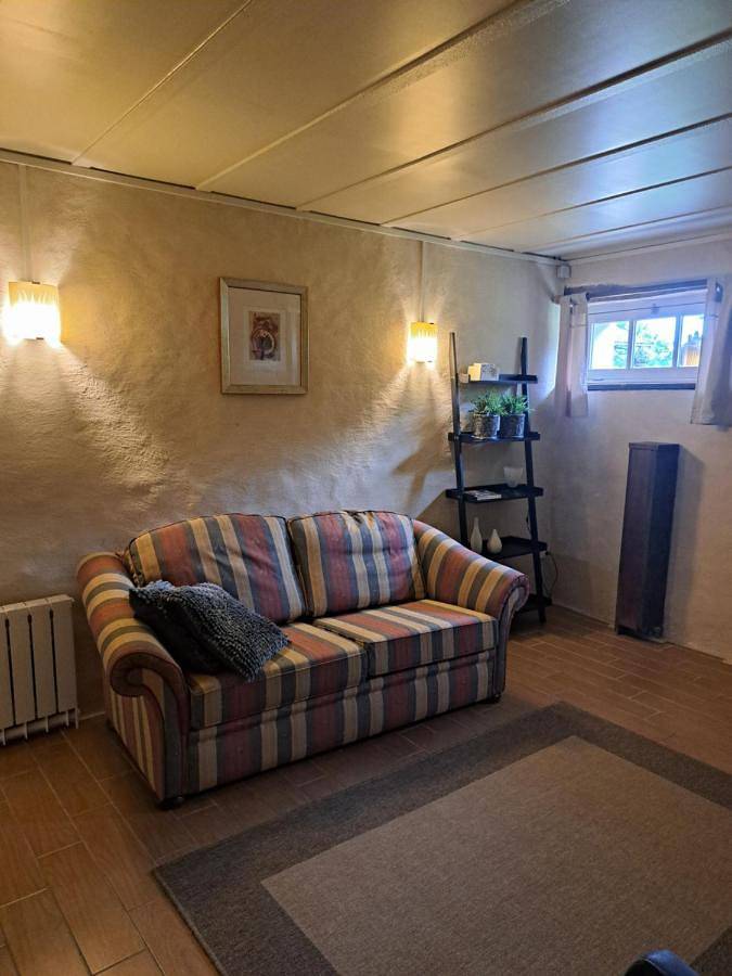 Location de vacances pour 5 personnes, avec piscine ainsi que jardin et vue, adapté aux familles à Marcillat-en-Combraille - 3