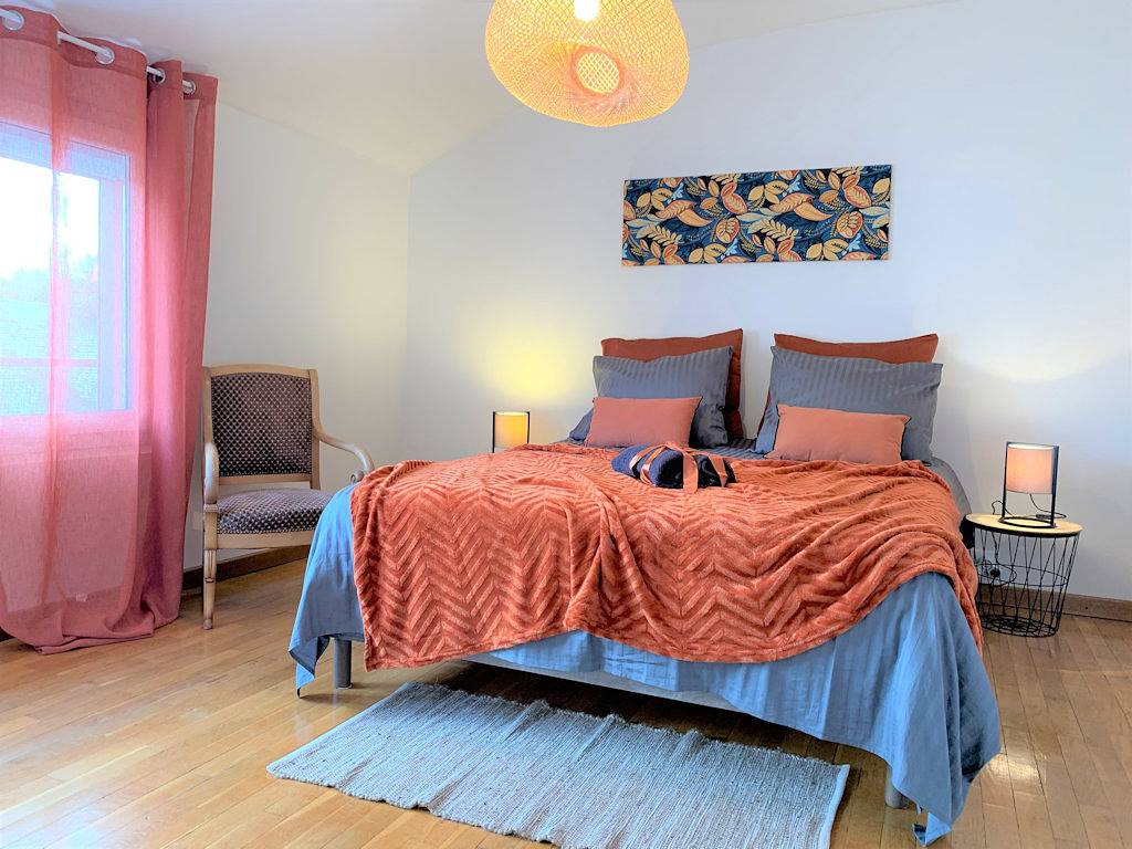 Gite de la Rivière avec 3 chambres, patio et parking in Le Mans, Sarthe