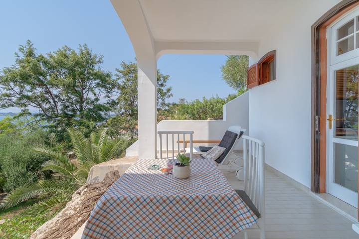 Appartement entier, Appartement "Kind of Blue" avec vue sur la mer, Wi-Fi et climatisation in Plemmirio, Syracuse