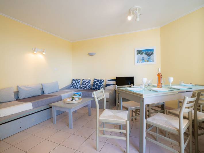 Gîte pour 7 personnes, avec jardin et terrasse dans Plage Rochelongue - 4