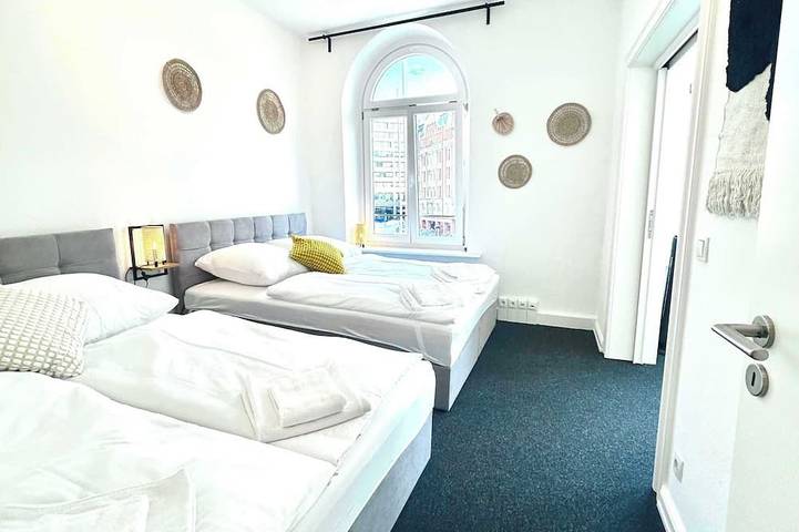 Ganze Wohnung, Central Apartment for up to 10 Guests in Hamburg-Mitte, Hamburg