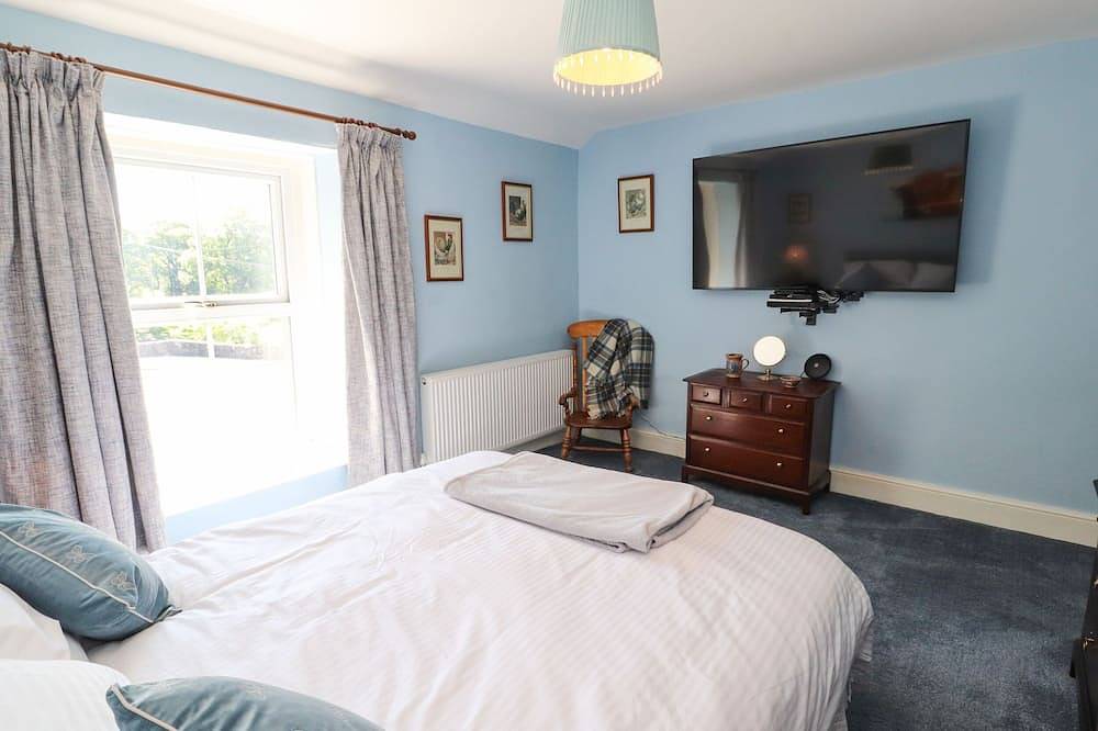Rose Cottage, family friendly, with a garden in Settle in Horton in Ribblesdale, Yorkshire Dales National Park