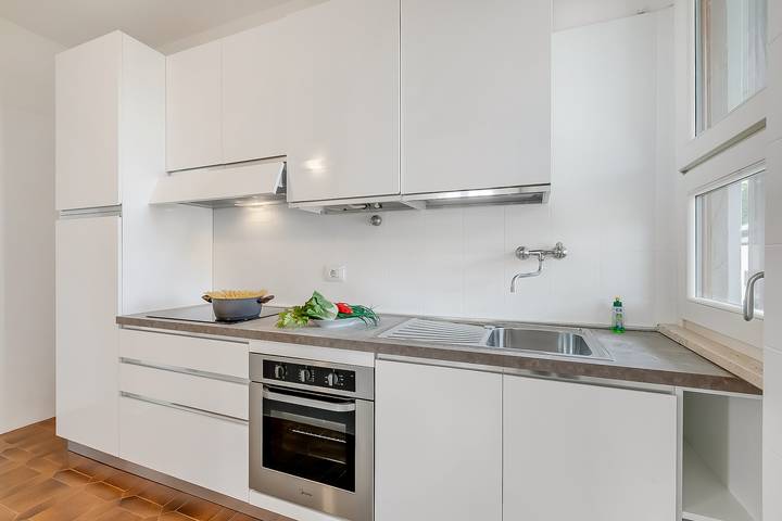 Ganze Wohnung, Villa Fiorita - Apt 4 - Mimosa near lake, shops & Ac in Colombare, Sirmione