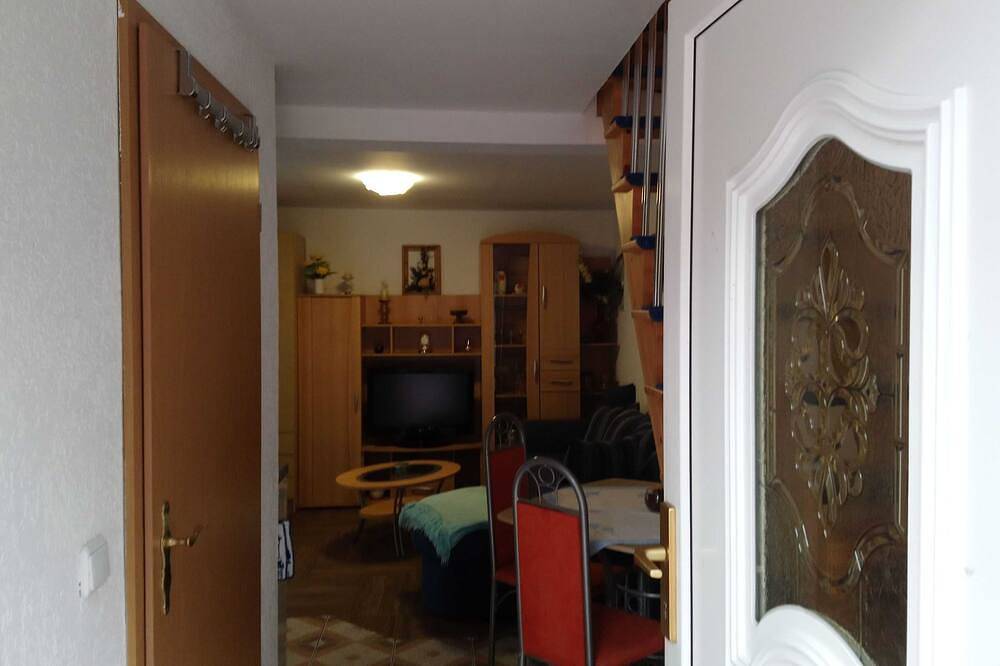 Ganze Wohnung, Ferienwohnung Zum Seeblick in Malchiner See, Dahmen