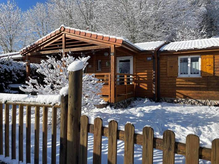 Chalet pour 5 personnes, avec terrasse et jardin