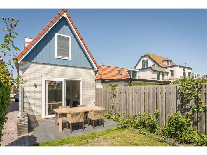 Ferienhaus für 3 Personen, mit Terrasse und Garten auf Texel