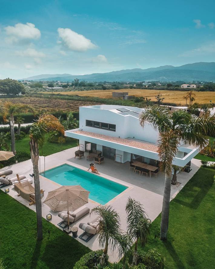 Villa voor 8 personen, met uitzicht op zee en tuin op Kos