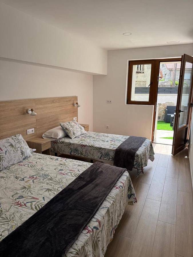 Casa de huéspuedes para 2 personas, con jardín en Meaño - 3