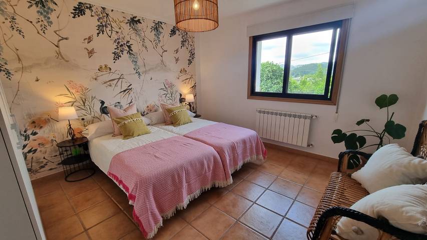 Chalet para 12 personas, con balcón y jardín, Familias con niños en Comarca de Vigo - 4